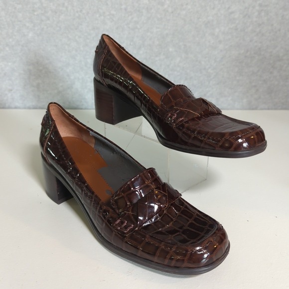 Bandolino Shoes - Bandolino Brown Croc loafers Embossed Leather block Heel Women's Shoes 8M Preppy